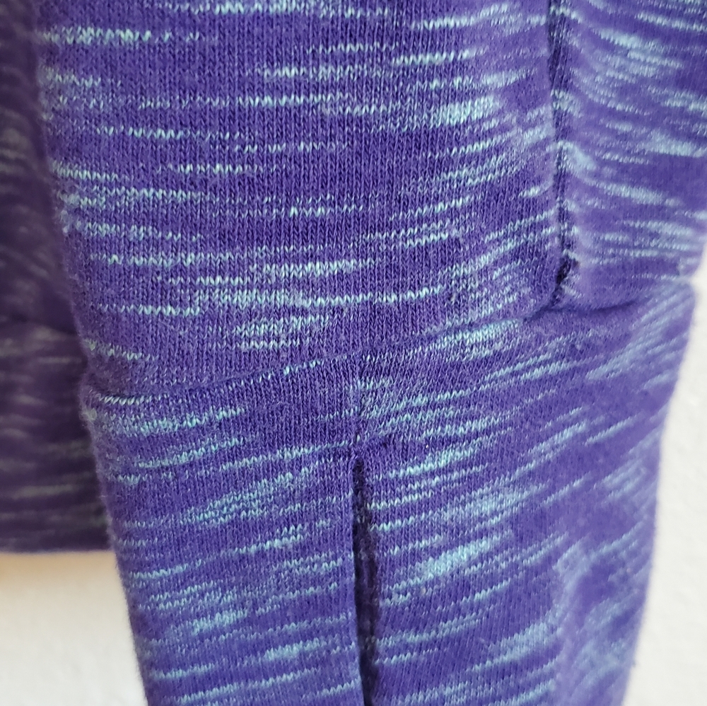 Avalancha top Long Sleeve. - Picture 7 of 9